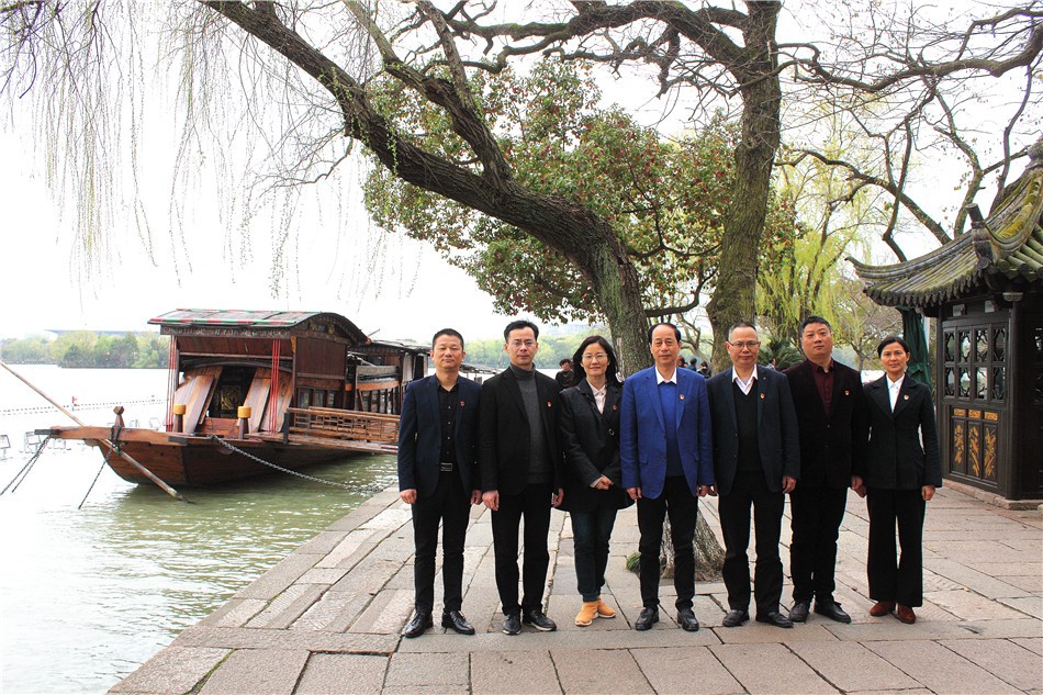 1553559995517005.jpg 1553559995517005.jpg